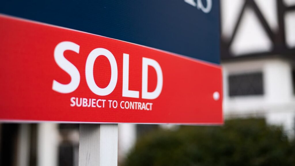 Buyers rushing to complete a house purchase in the UK to minimise stamp duty costs